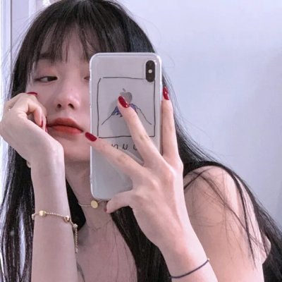 月亮中的亚马逊女人
